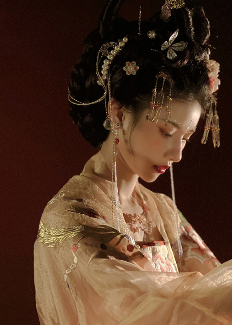 Gui Fei 贵妃 Ensemble modernisé de pivoine de la dynastie Tang Phoenix Heziqun
