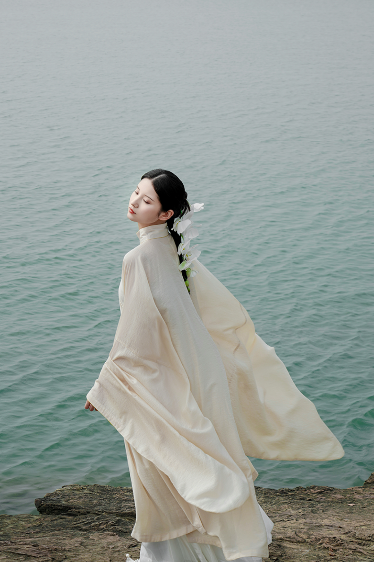 Tian Shui 天水 Sky Water Late Ming Duijin Changshan Parallel Panel Shirt