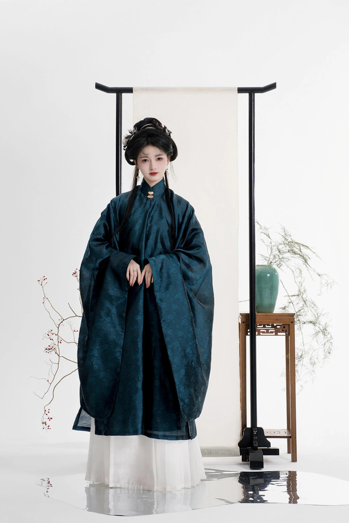 Чжэчжи Мэй 折枝梅 Рубашка со стоячим воротником династии Мин Чаншань со сломанным цветком сливы