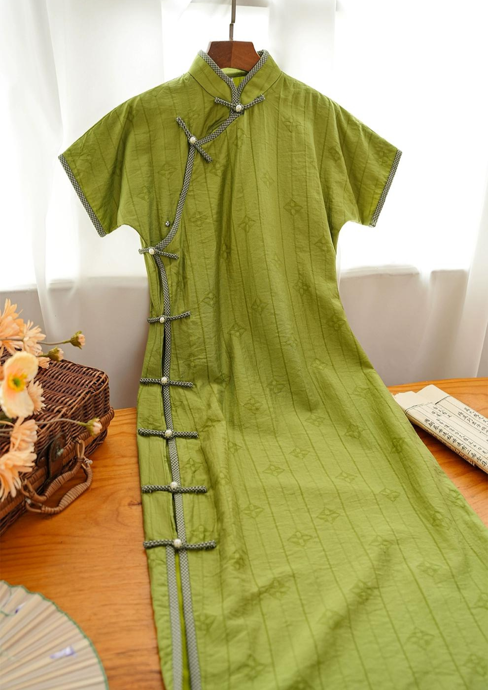 Clover 三叶草 Ежедневное лето в стиле 1930-х годов Tencel Qipao