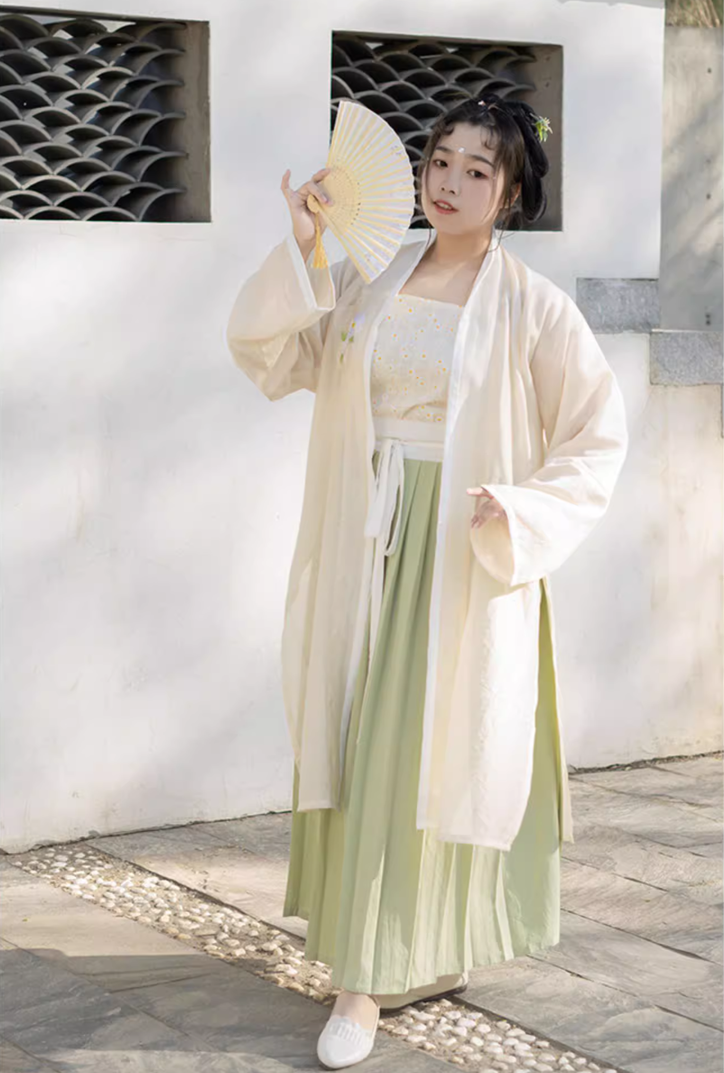 Xiao Chuju 小雏菊 Модернизированный комплект «Маленькие ромашки» «Династия Сун», хлопок большого размера Beizi Baidiequn Ruqun