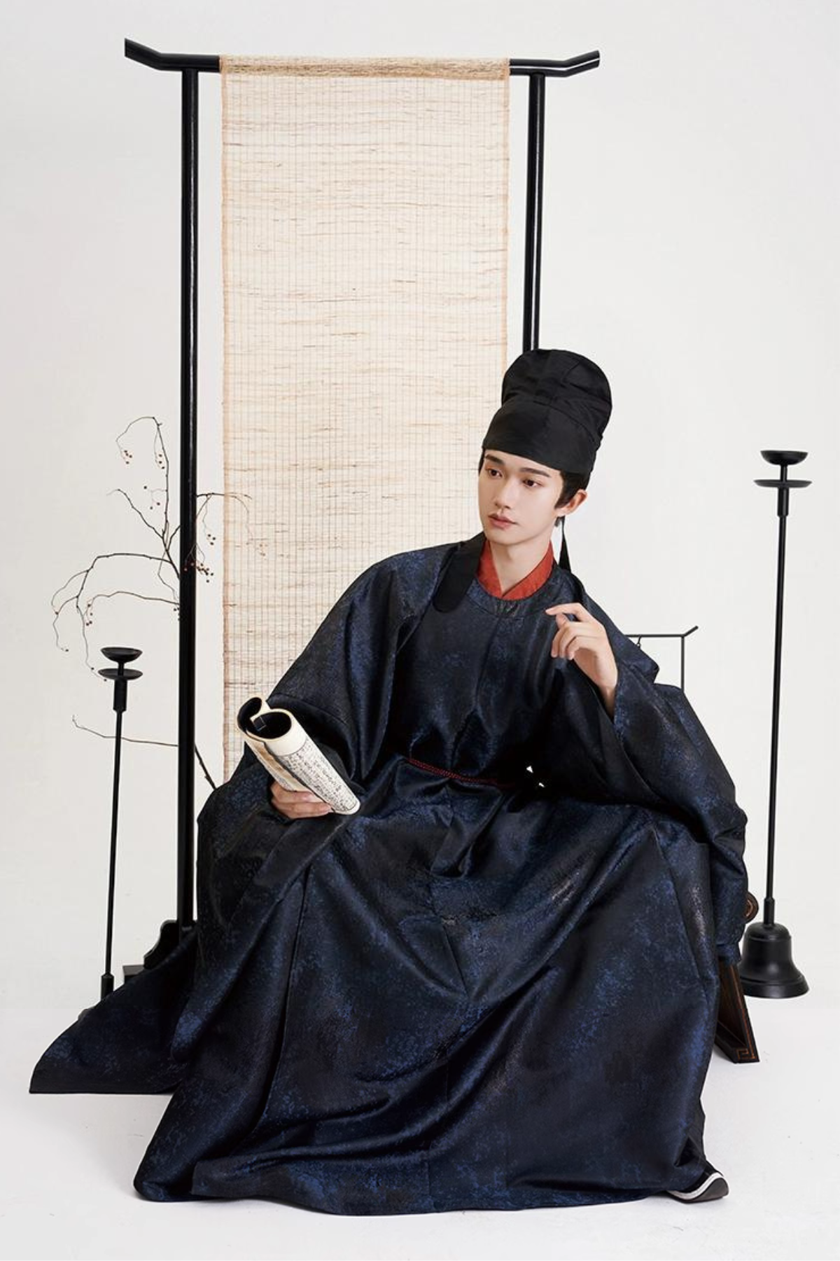 He Xuan 鹤轩 Crane Pavilion Dynasty Ming Yuanlingpao Мужской халат с круглым воротником