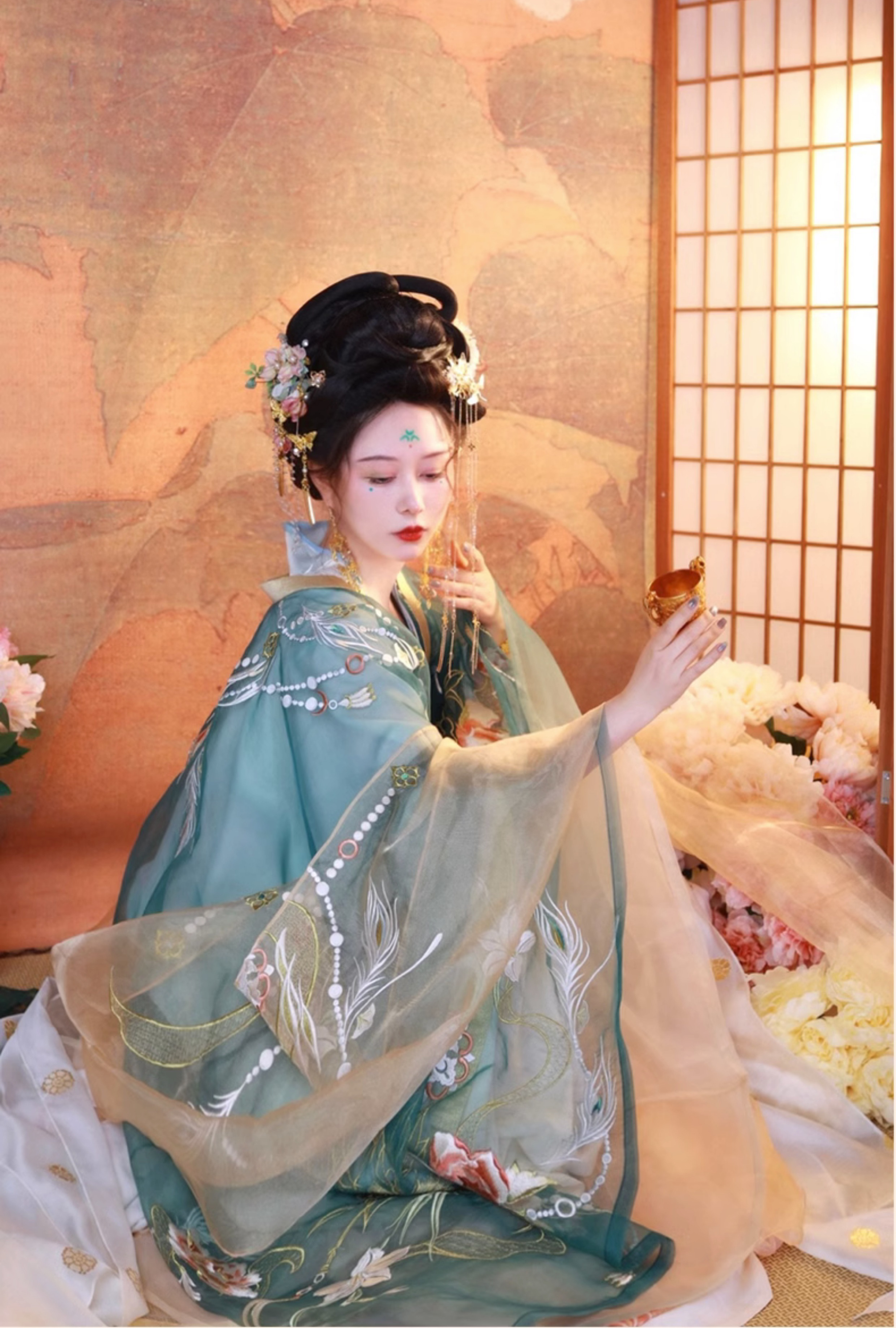 Yun Meng 云梦 Модернизированный набор Cloudy Dreams Lotus Fairy Heziqun династии Тан