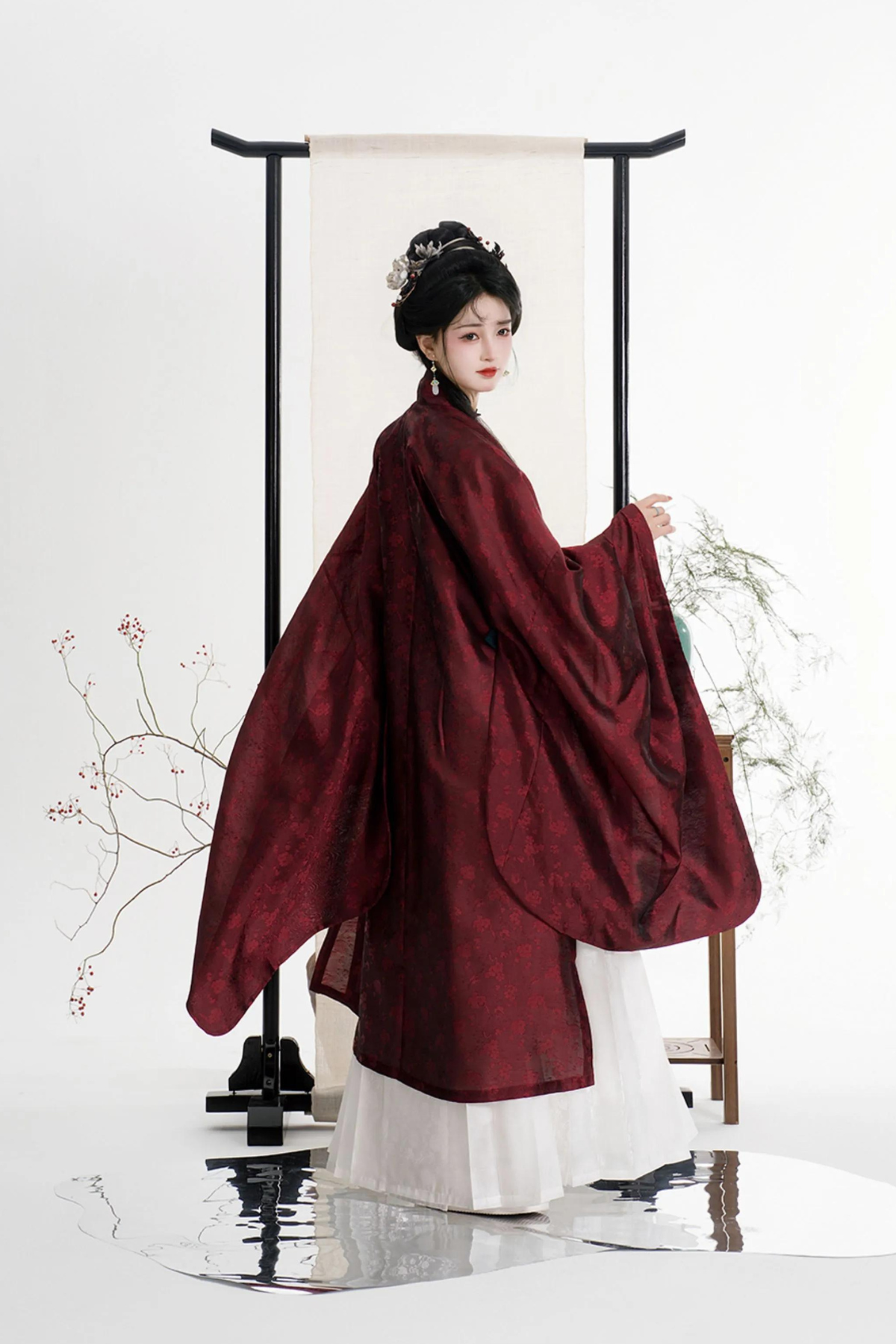 Чжэчжи Мэй 折枝梅 Рубашка со стоячим воротником династии Мин Чаншань со сломанным цветком сливы