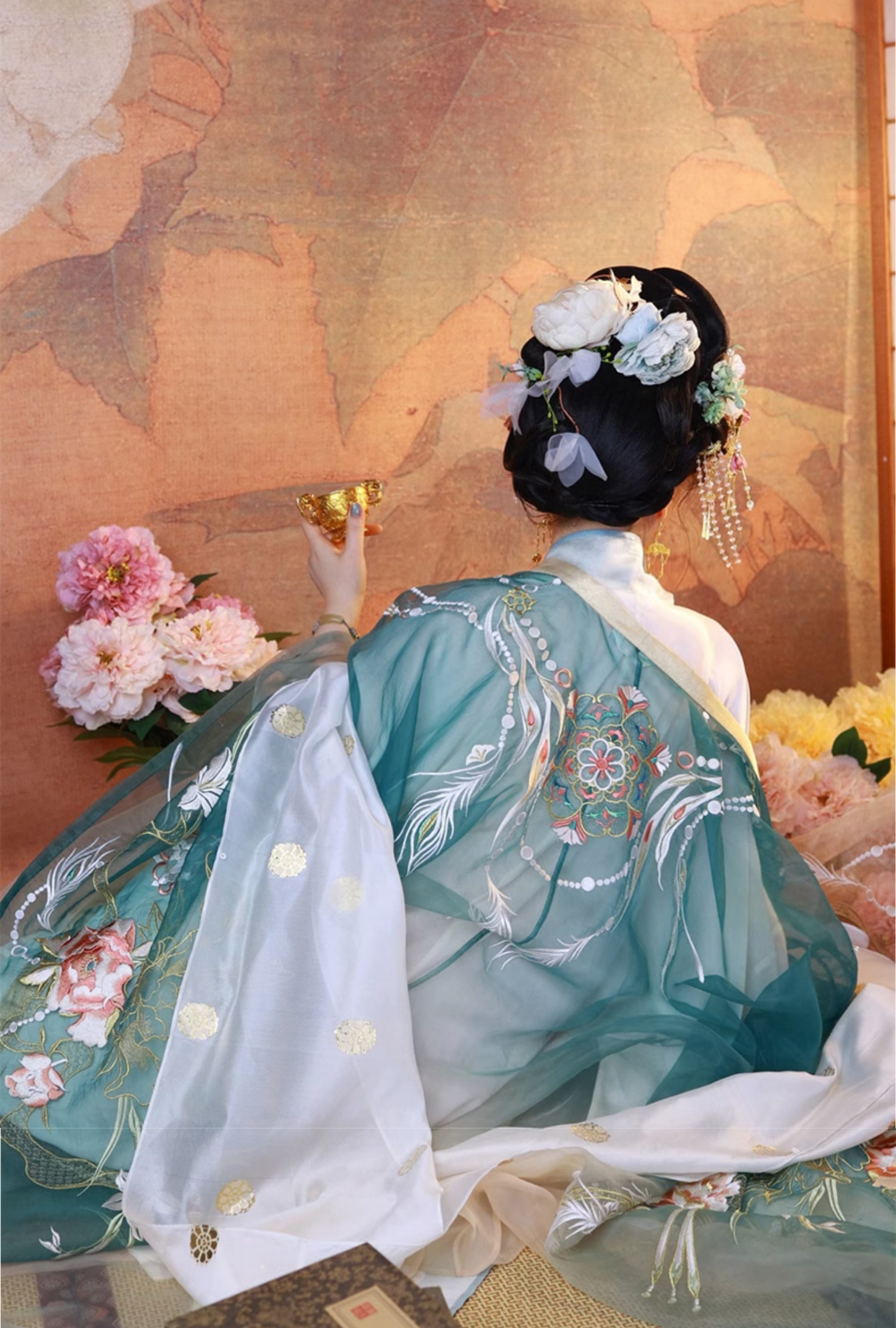 Yun Meng 云梦 Модернизированный набор Cloudy Dreams Lotus Fairy Heziqun династии Тан