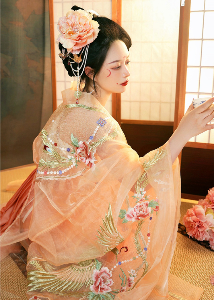 Gui Fei 贵妃 Ensemble modernisé de pivoine de la dynastie Tang Phoenix Heziqun