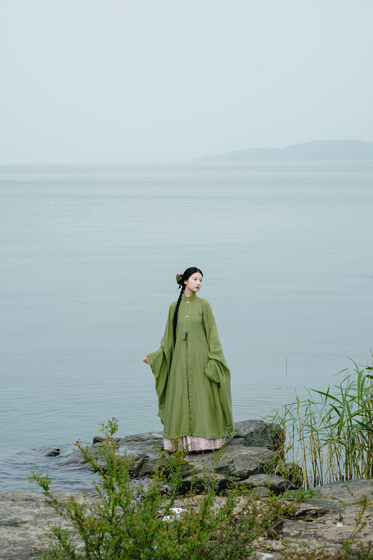 Tian Shui 天水 Sky Water Late Ming Duijin Changshan Parallel Panel Shirt