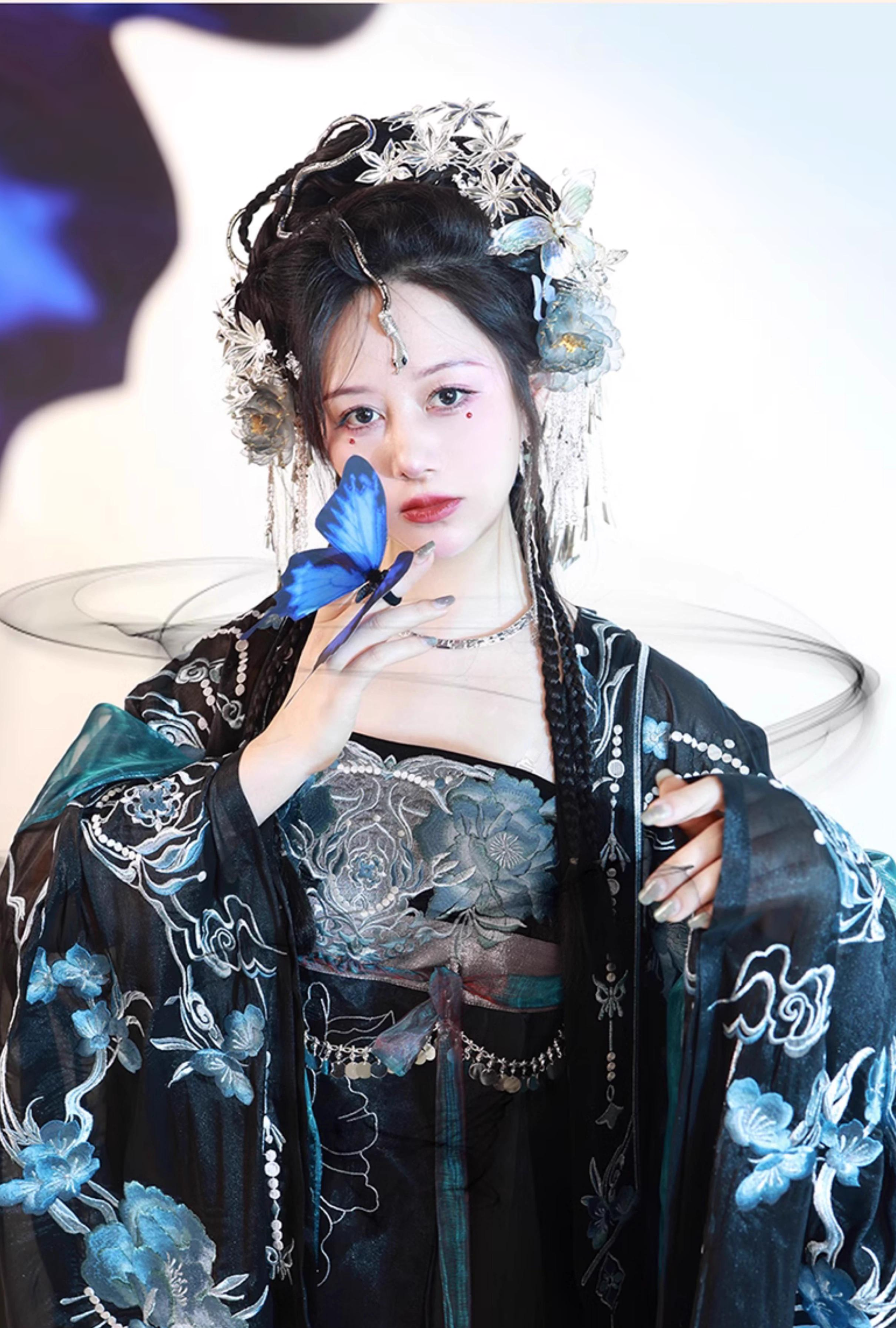 Черный пион 黑牡丹 Модернизированный набор Хэцзыцюнь Темной феи династии Тан