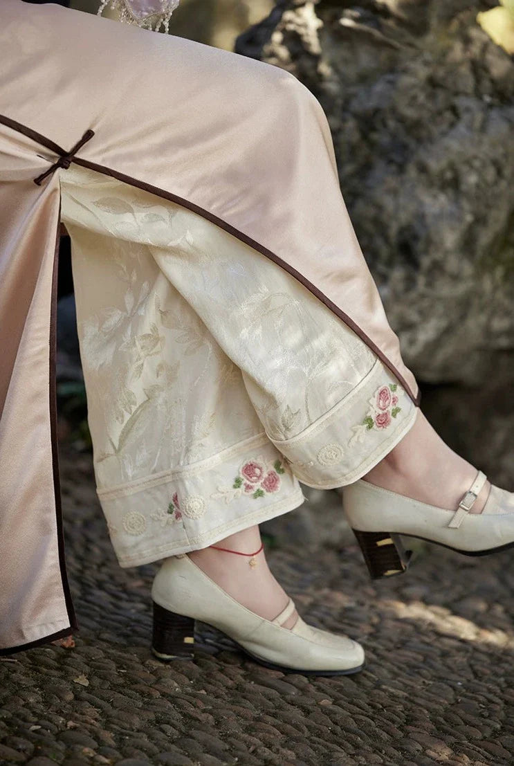 Весенний отдых 春閑 Атласные жаккардовые скромные брюки Qipao с вышивкой