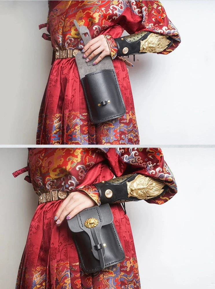 Lion Hoof 狮蹀躞包 Tang Ming Sac de téléphone à selle latérale unisexe