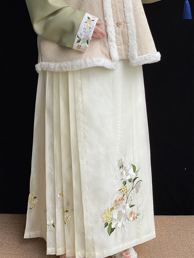 Yue Lai 月来 Song Ming Юбка размера плюс с вышивкой весна-лето Mamian