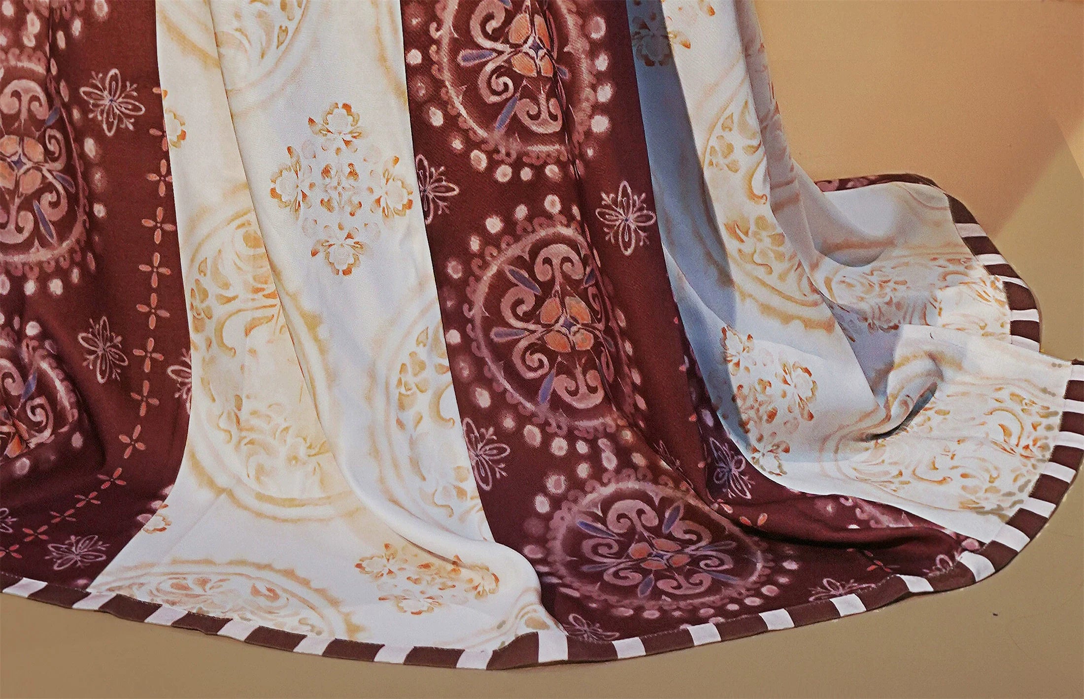 Li Yongrong 李雍容 Poème de la Restauration des Dynasties du Nord et du Sud Ruqun