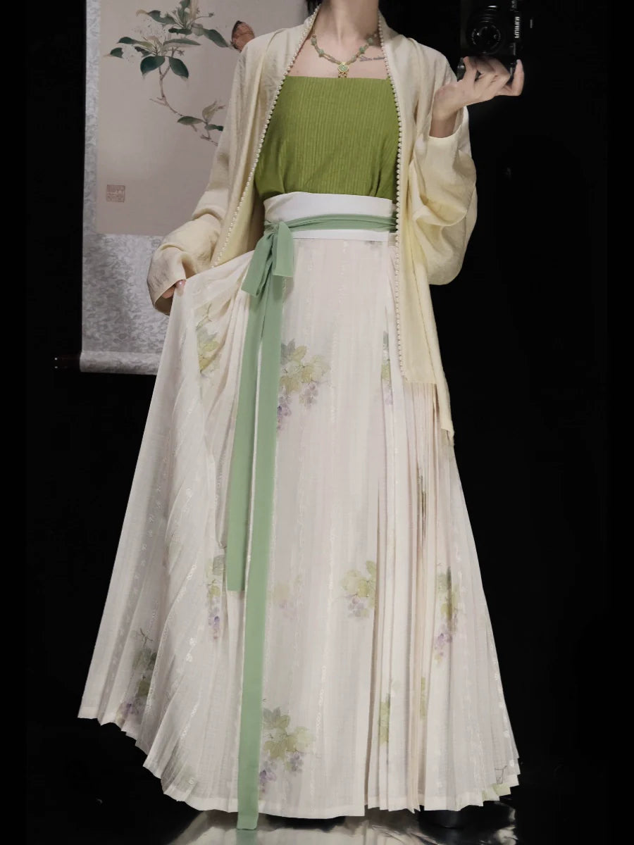 Pu Tao 葡萄 Raisin Dynastie Song Diverses jupes Baidiequn