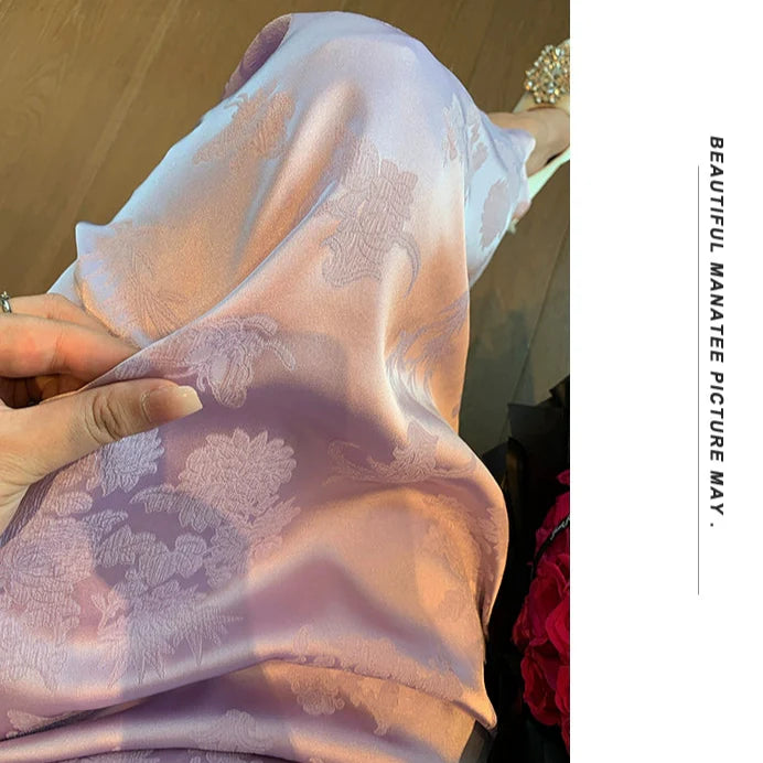 Zimo Diewu 紫陌蝶舞 Butterflies Dancing on Lavender Paths Plus Size Modernized Cutout Jacquard Butterfly Sleeve Qipao