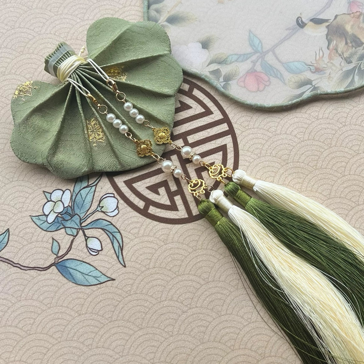 Йези叶子 Лист Хэбао