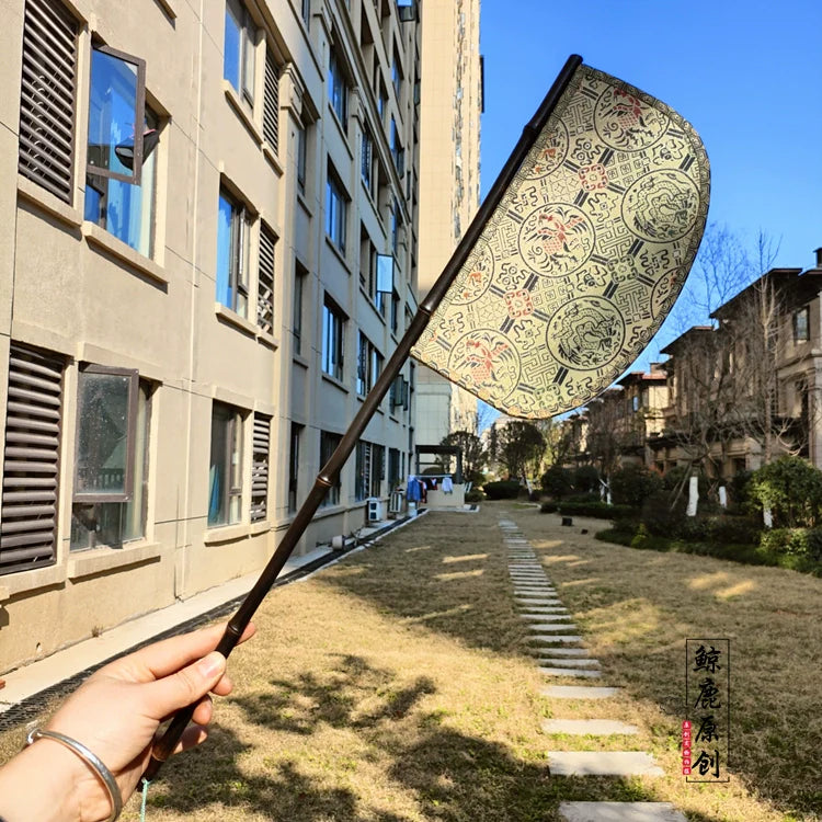 Wufu Babao 五福八宝 Пять благословений и восемь сокровищ Унисекс парчовый веер Hushan