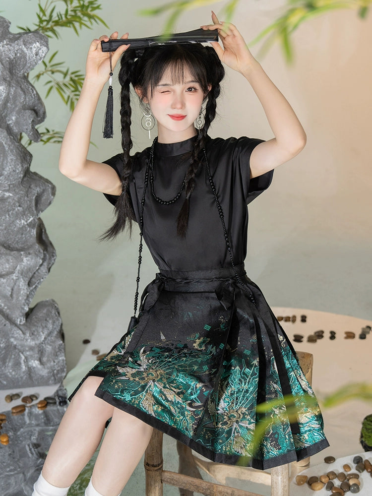 XUAN JI 玄机 Jupe courte mystérieuse en forme de visage de cheval