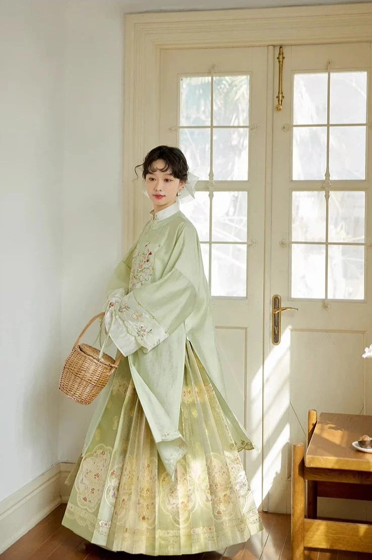 Рай 天堂 Модернизированный комплект династии Мин Юаньлин Чаншань Мамиан Весенний Аокюнь