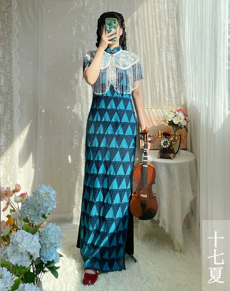 Бань Шань半山 Ципао с короткими рукавами и принтом в стиле ретро, 1930-е годы.