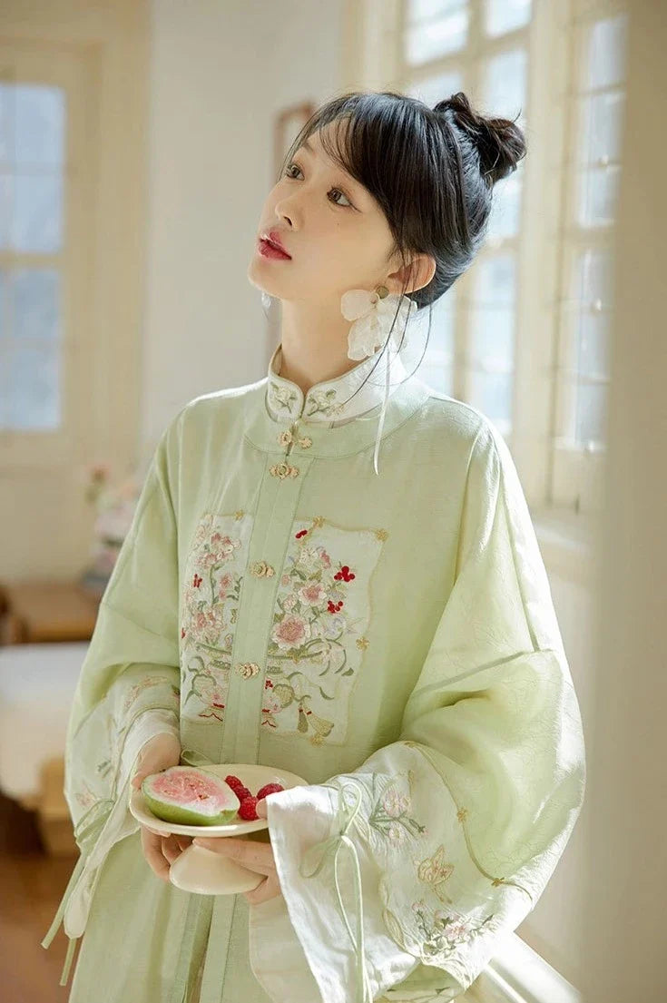 Рай 天堂 Модернизированный комплект династии Мин Юаньлин Чаншань Мамиан Весенний Аокюнь