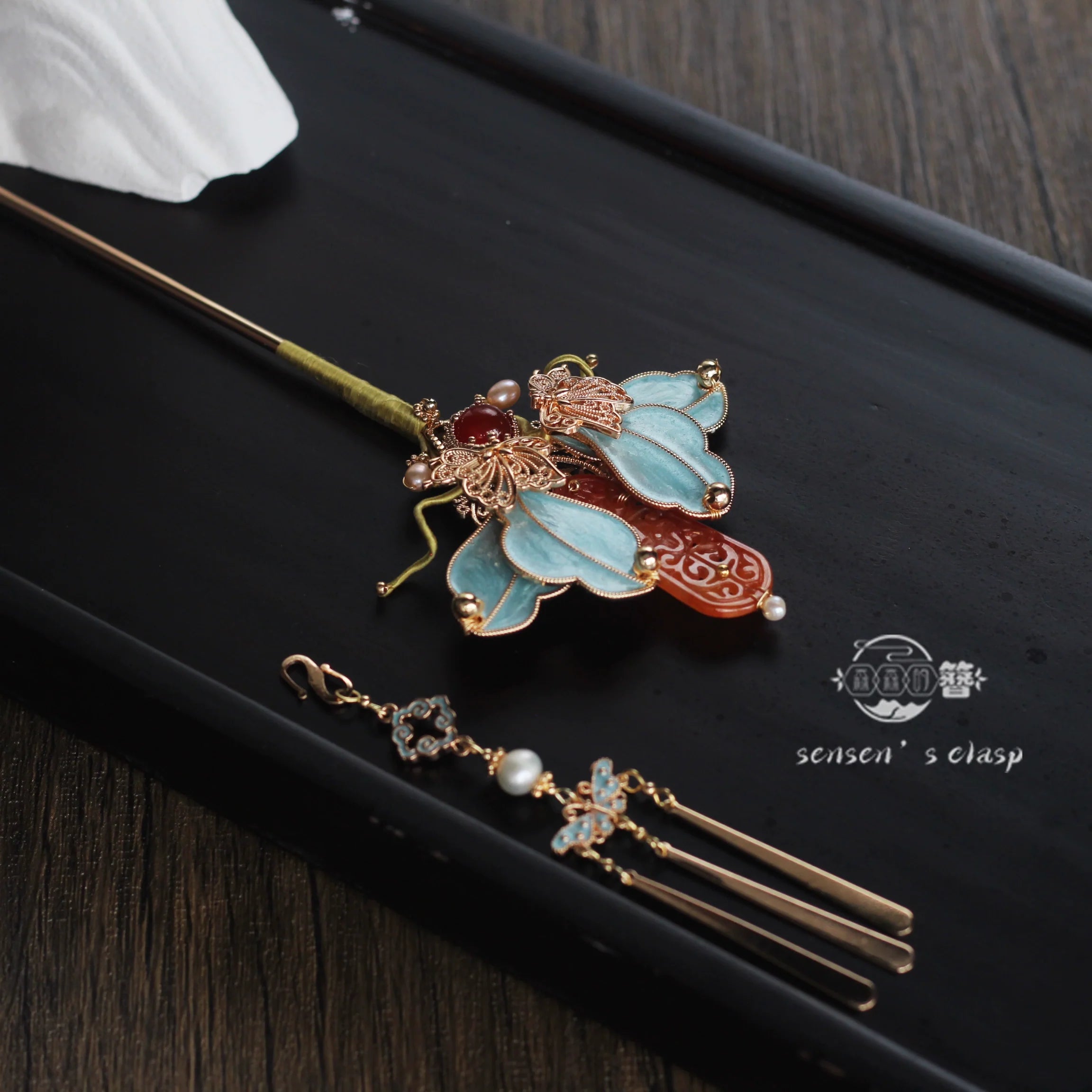 Muguang 慕光 Longing for Light New Chinese Style Crimson Tassel Hairpins