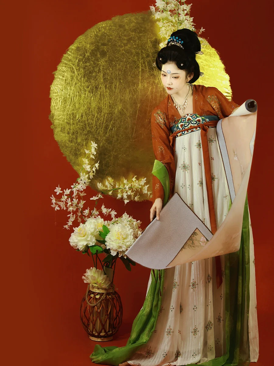 Cehai 策海 Dynastie Tang Brodé Hezi Restauration Qixiong Ruqun Ensemble