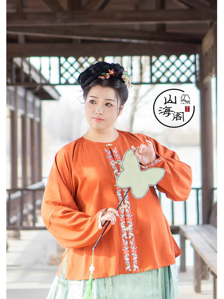 Шанча Хуа 山茶花 Венок камелии Ранний Мин Рубашка больших размеров с вышивкой Jiaoling Yuanling Ao