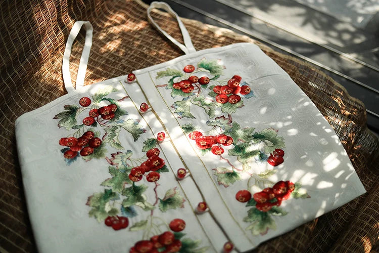 Шань Чжа 山楂 Боярышник династии Мин Нижнее белье Чжуяо с ручной вышивкой