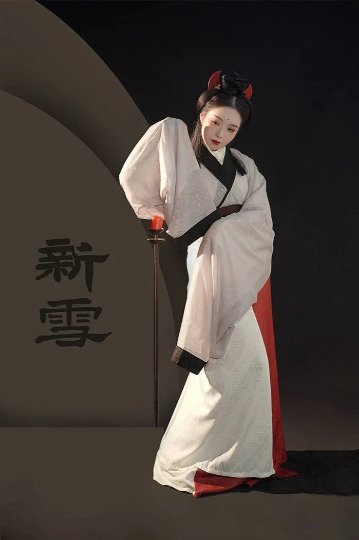 Синь Сюэ 新雪 Свежий снег Реставрация Восточной Хань Руцюнь