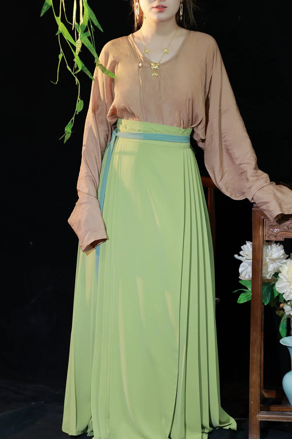 Caiqun 彩裙 Базовая разноцветная юбка Baidiequn