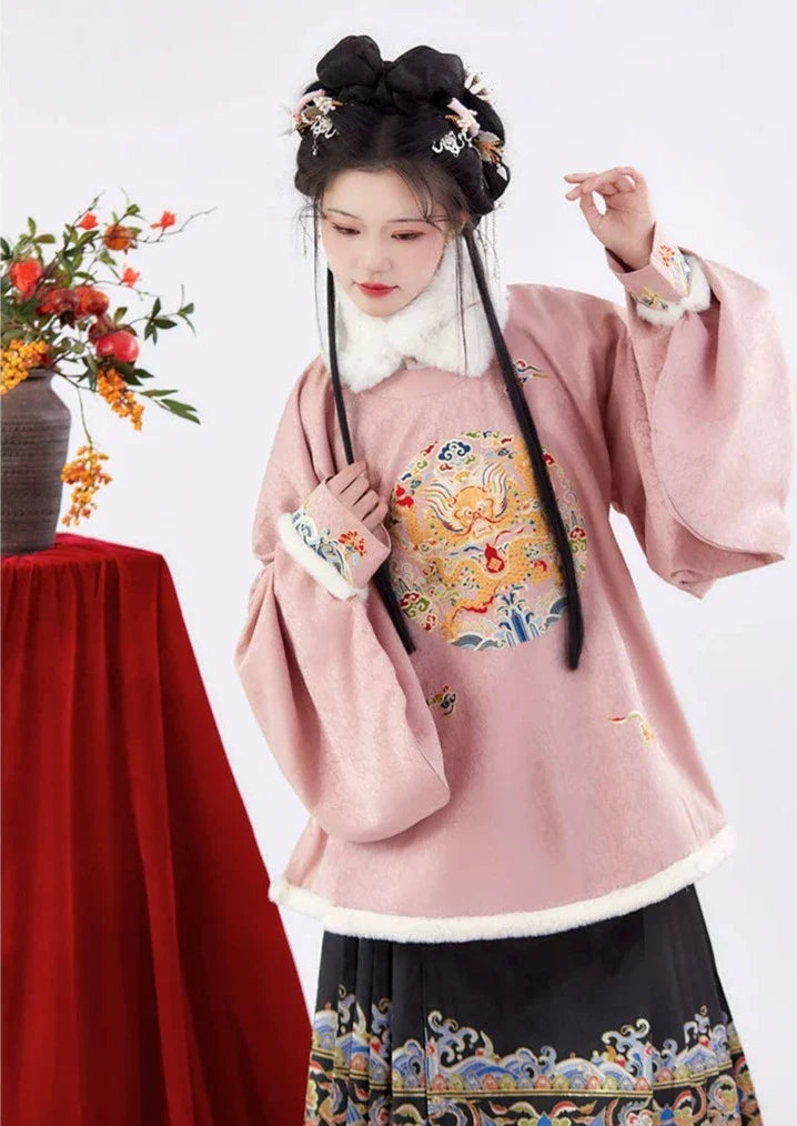 Лун И 龍椅 Драконий Трон Династии Мин Набор Юаньлинпао и Бицзя Аокюнь