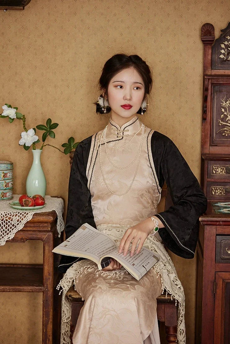 Капучино 卡布奇诺 Атласный жаккардовый комплект из двух частей 1930-х годов Ципао с рукавами-колокольчиками