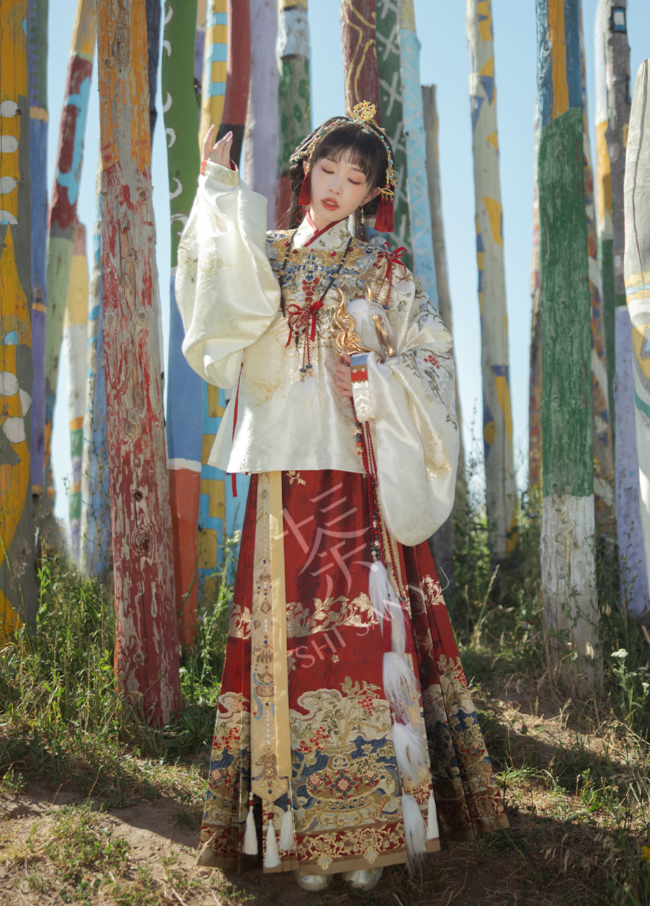 Цзюяо Цзиньчжи 九曜金枝 Золотая ветвь династии Мин Цзяолин Аокюнь Набор облачных ошейников