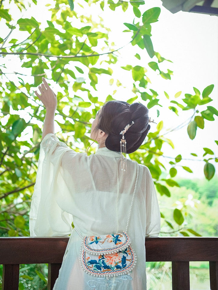 Zhongxia 仲夏 Sac à main brodé Midsummer