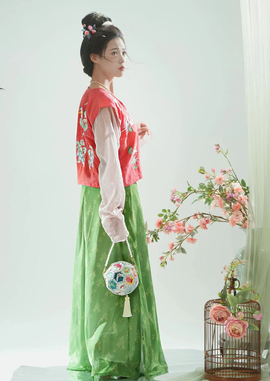 Tóu 骰 Кошелек-сфера с вышивкой в виде кубиков