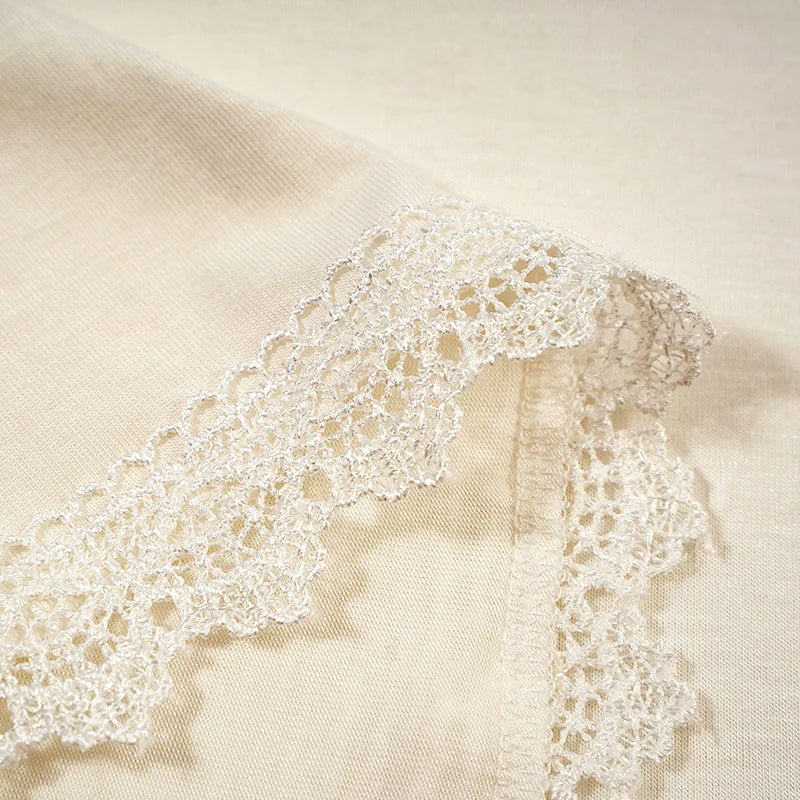 Xiao Mo 小默 Robe à enfiler en dentelle Qipao