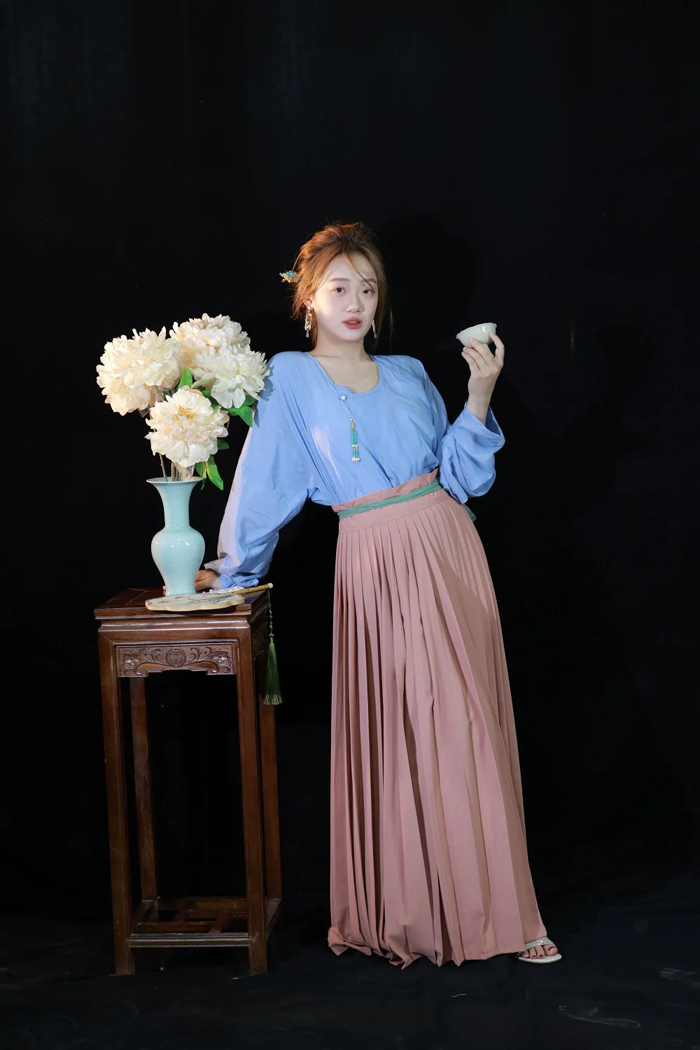 Caiqun 彩裙 Базовая разноцветная юбка Baidiequn