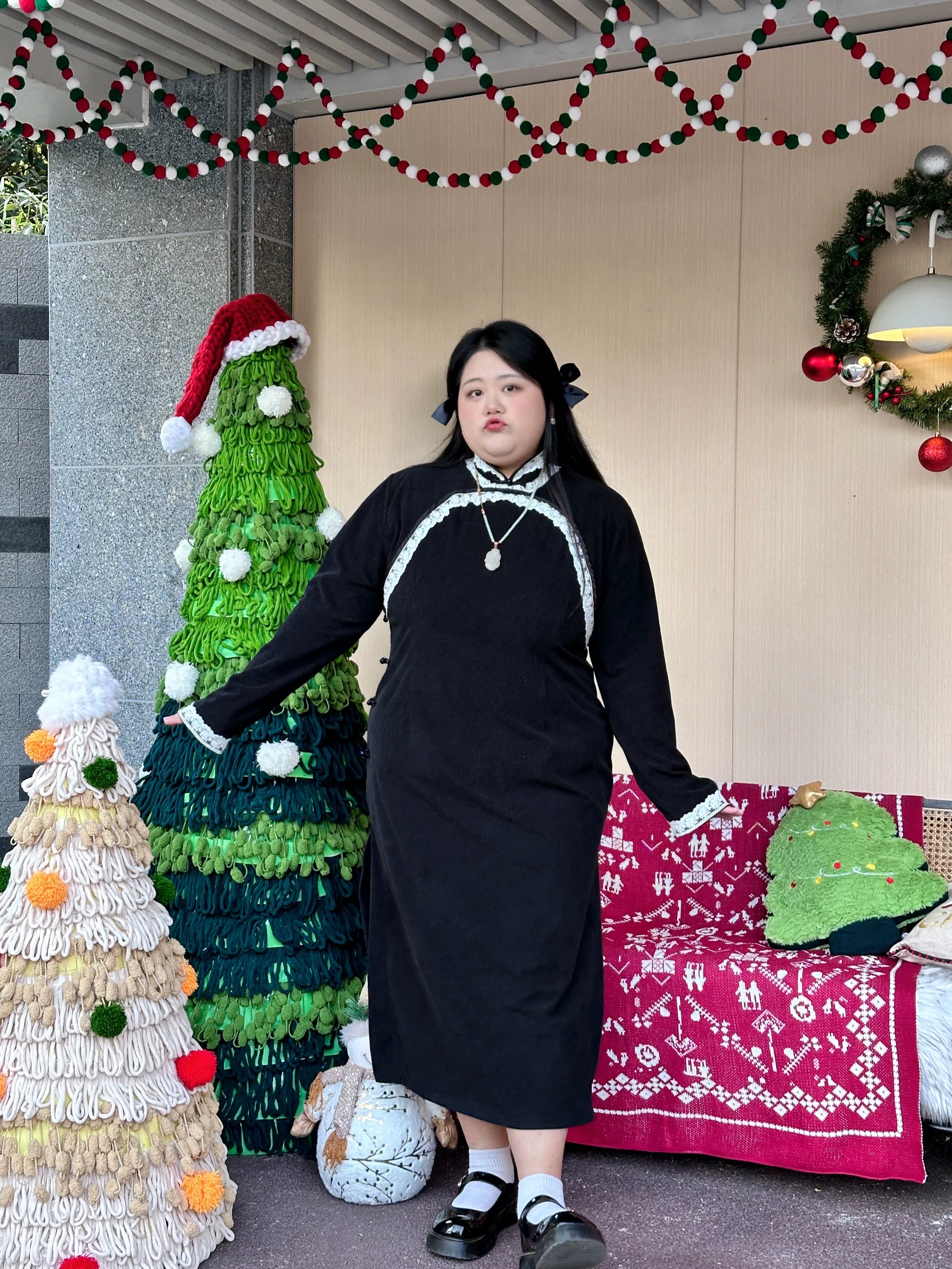 Bao Fufu 抱富富 Holding Fortune Кружевное Ципао больших размеров с длинными рукавами