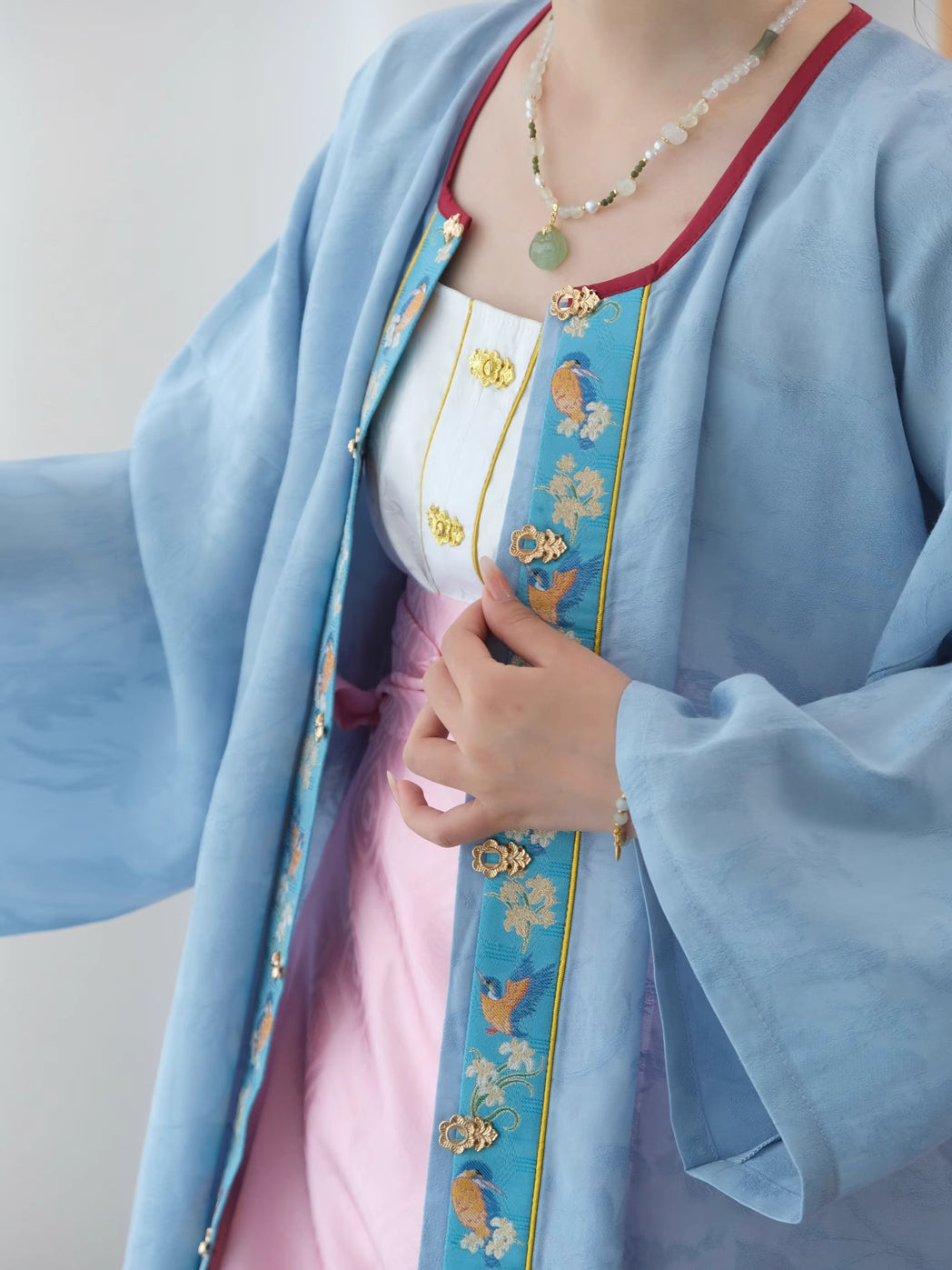 Cui Yuan 翠鸢 Kingfisher Kite Ming Dynasty Yuanling Duijin Shan Летний топ с круглым воротником