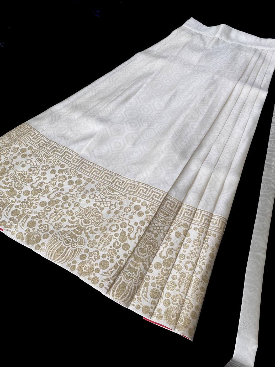 Бао Цза 宝藏 Драгоценные сокровища Юбка Мамиан династии Мин