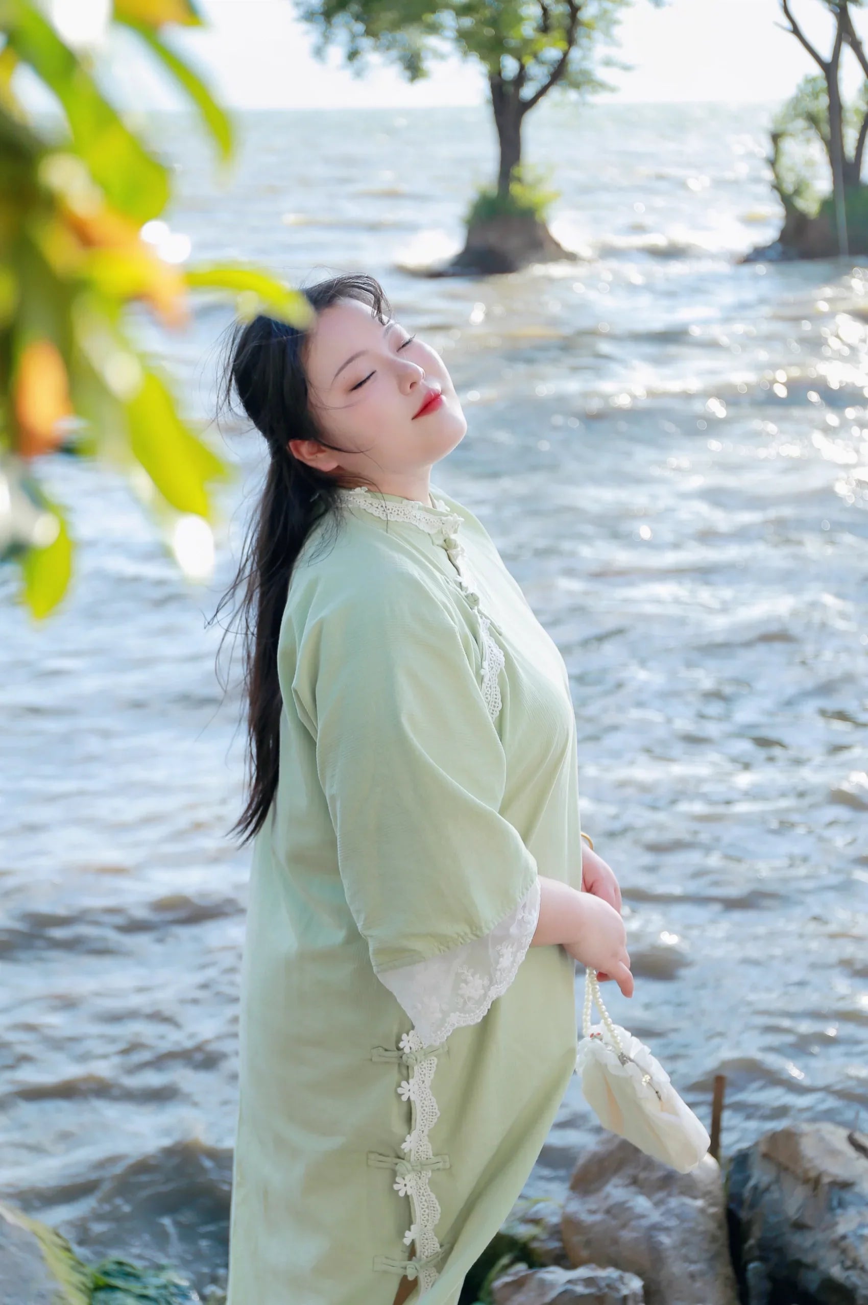 Bohé 薄荷 Мятно-синий Модернизированный Большой размер Повседневные Кружева Хлопок Рукав-колокольчик Qipao