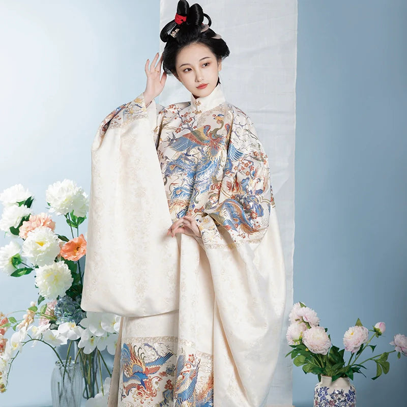 Qianyun 潜云 Hidden Clouds Ming Dynasty Hanfu