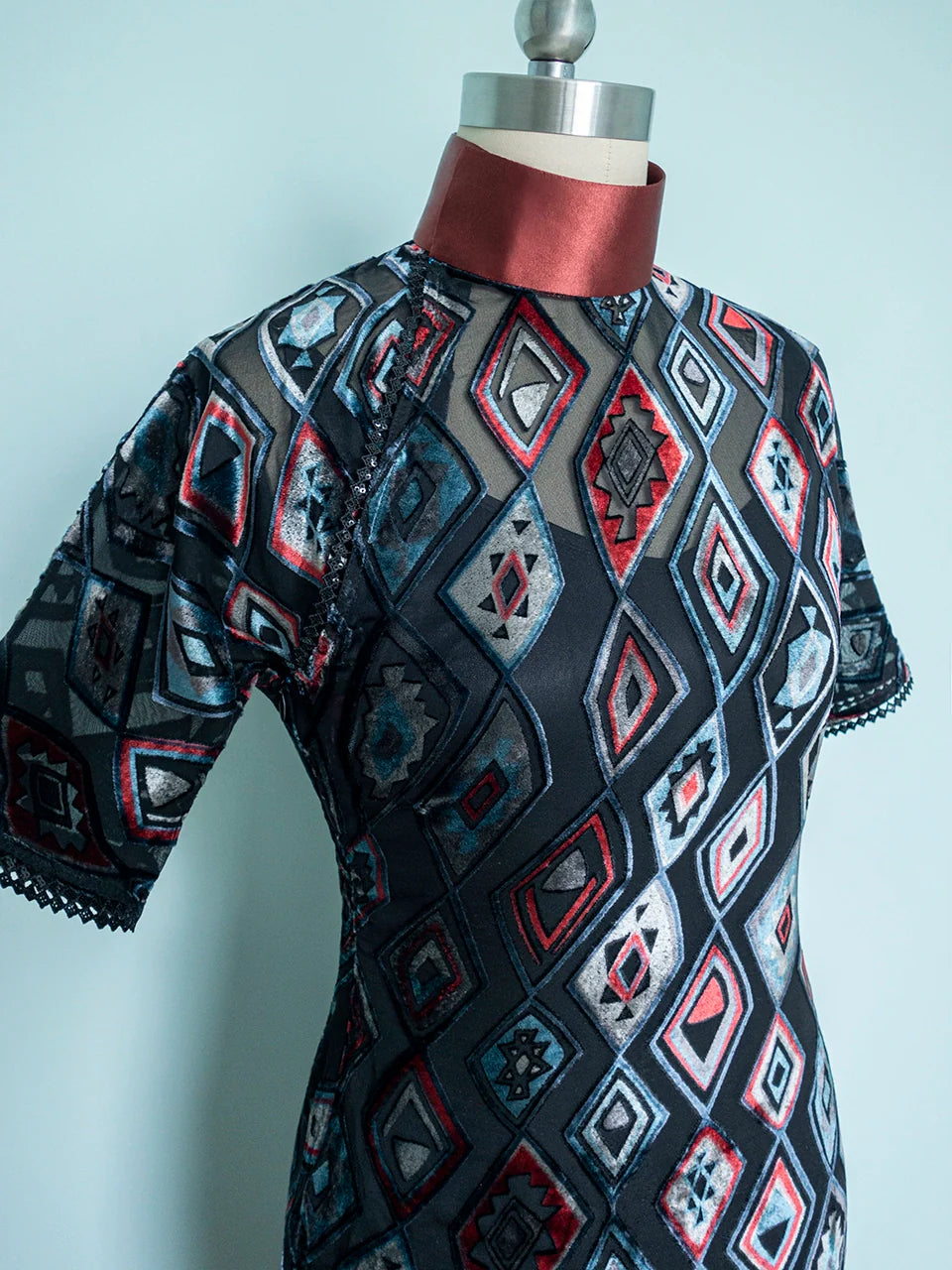 Гэтсби 盖茨比 Ципао из прозрачного бархата с бутылочным горлышком 1920-х годов