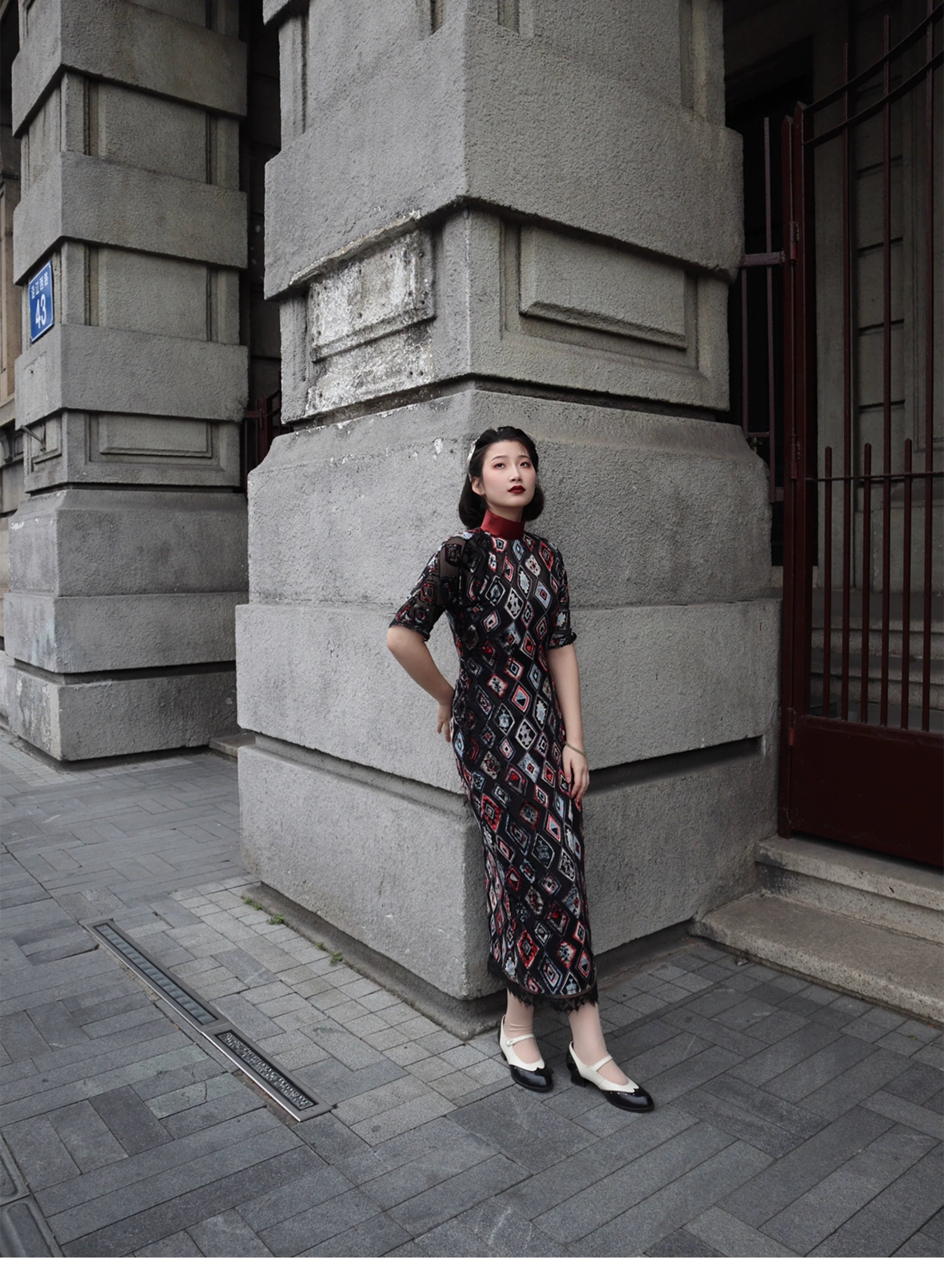 Гэтсби 盖茨比 Ципао из прозрачного бархата с бутылочным горлышком 1920-х годов