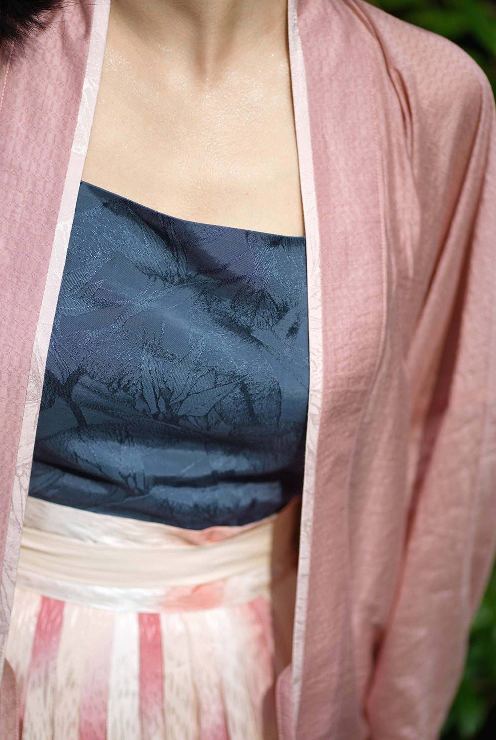 Модернизированный аромат An Xiang 暗香 Distant Fragrance Dynasty Song Feijixiu & Baidiequn