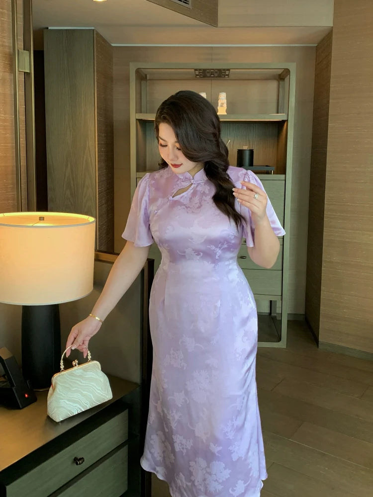 Zimo Diewu 紫陌蝶舞 Butterflies Dancing on Lavender Paths Plus Size Modernized Cutout Jacquard Butterfly Sleeve Qipao
