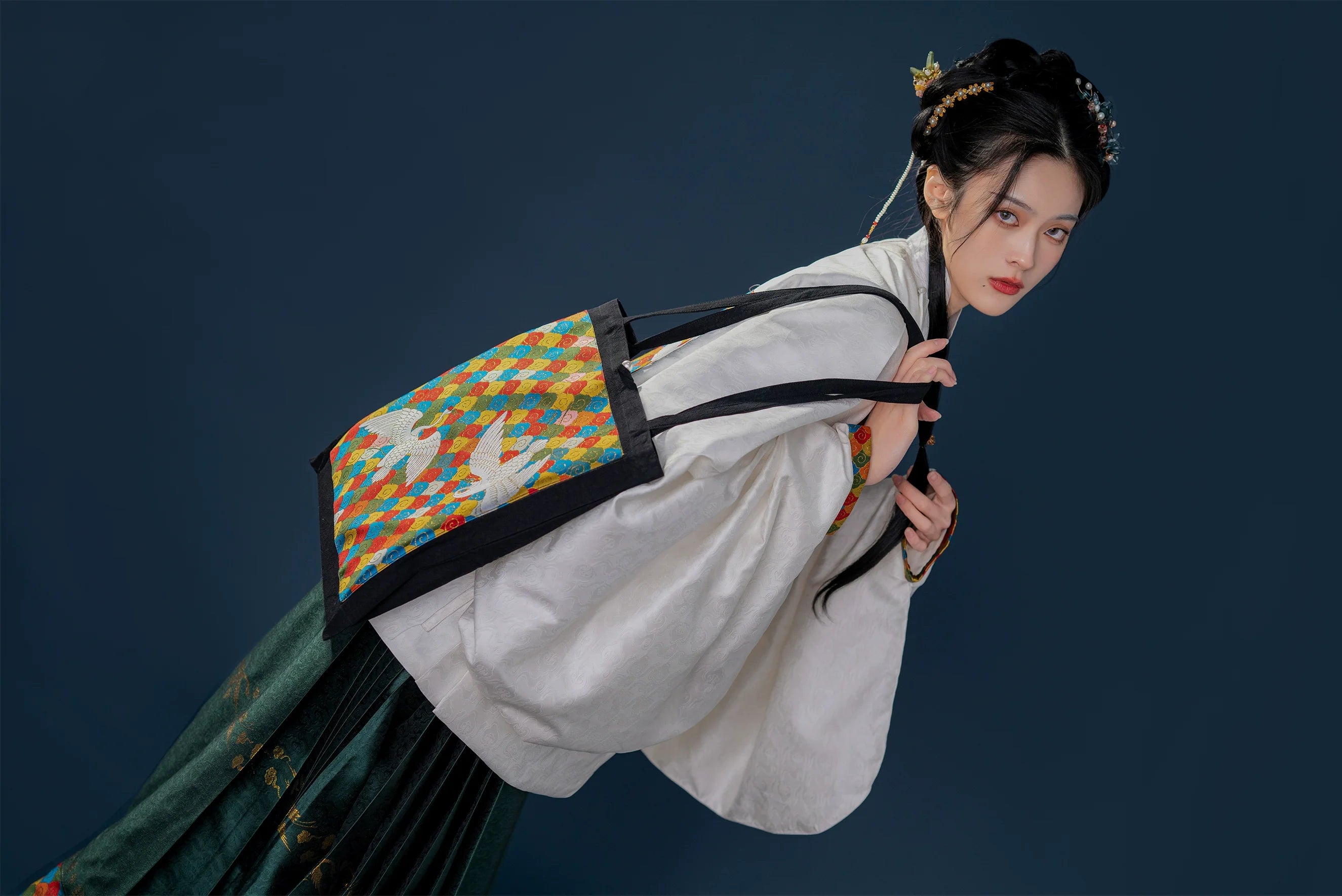 Buzi 补子 Rang Impérial Tote bag