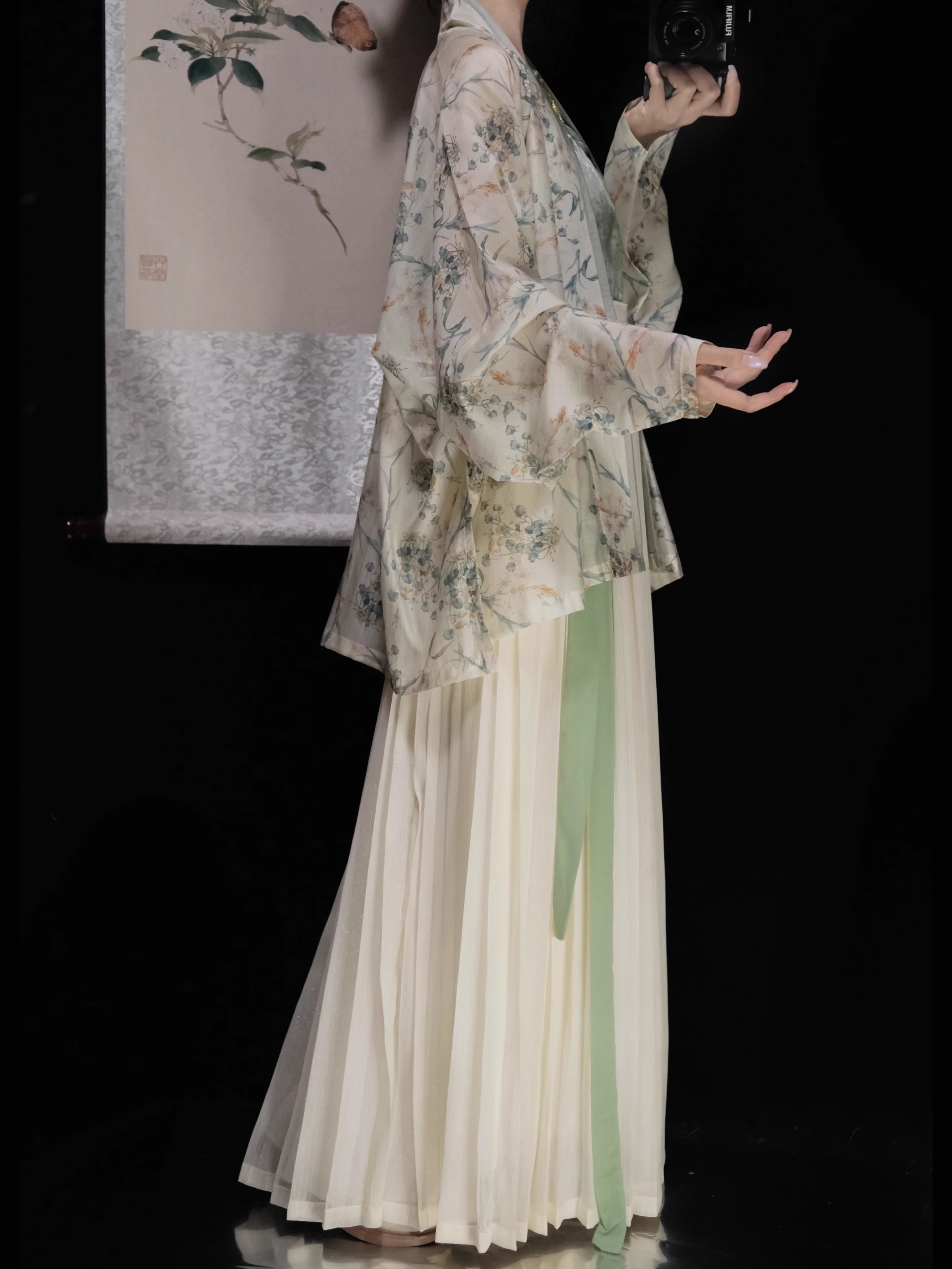 Pu Tao 葡萄 Raisin Dynastie Song Diverses jupes Baidiequn