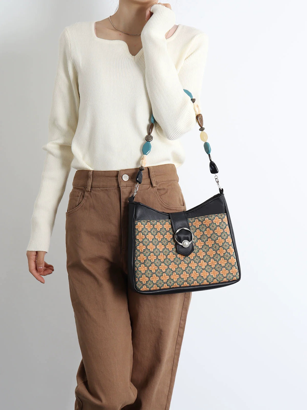 Гу Хуа 古花 Кожаная сумка на плечо с древним цветком