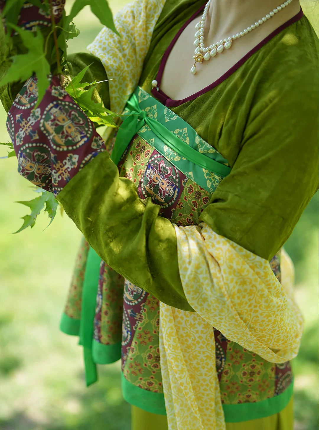 Zi Ya 紫鸭 Purple Duck Early Tang Restoration Mofu Утеплитель для талии